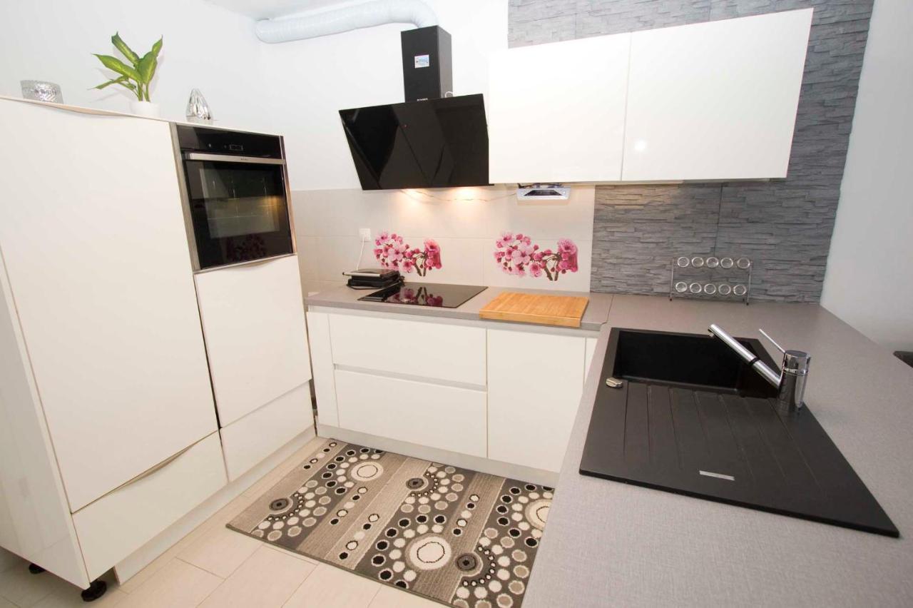 Apartment Maria *