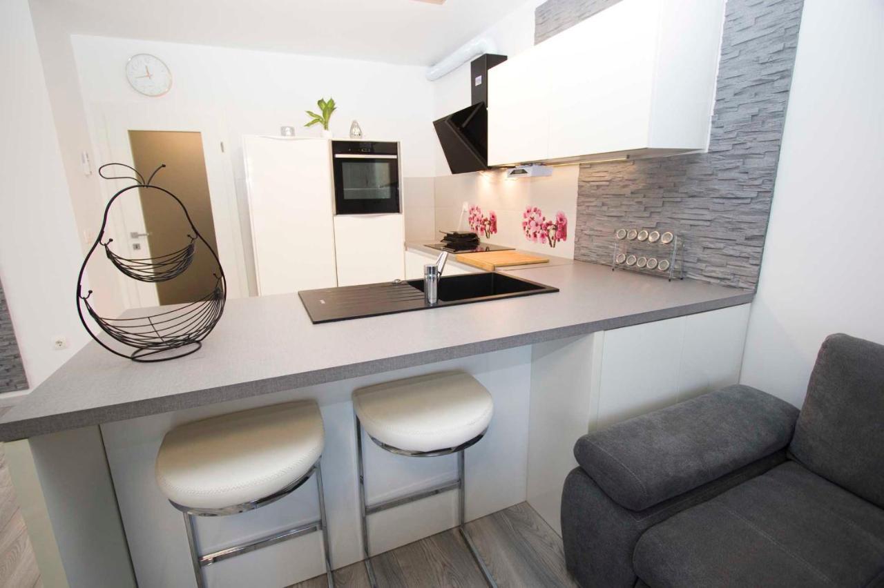 Maria Apartment Makarska
