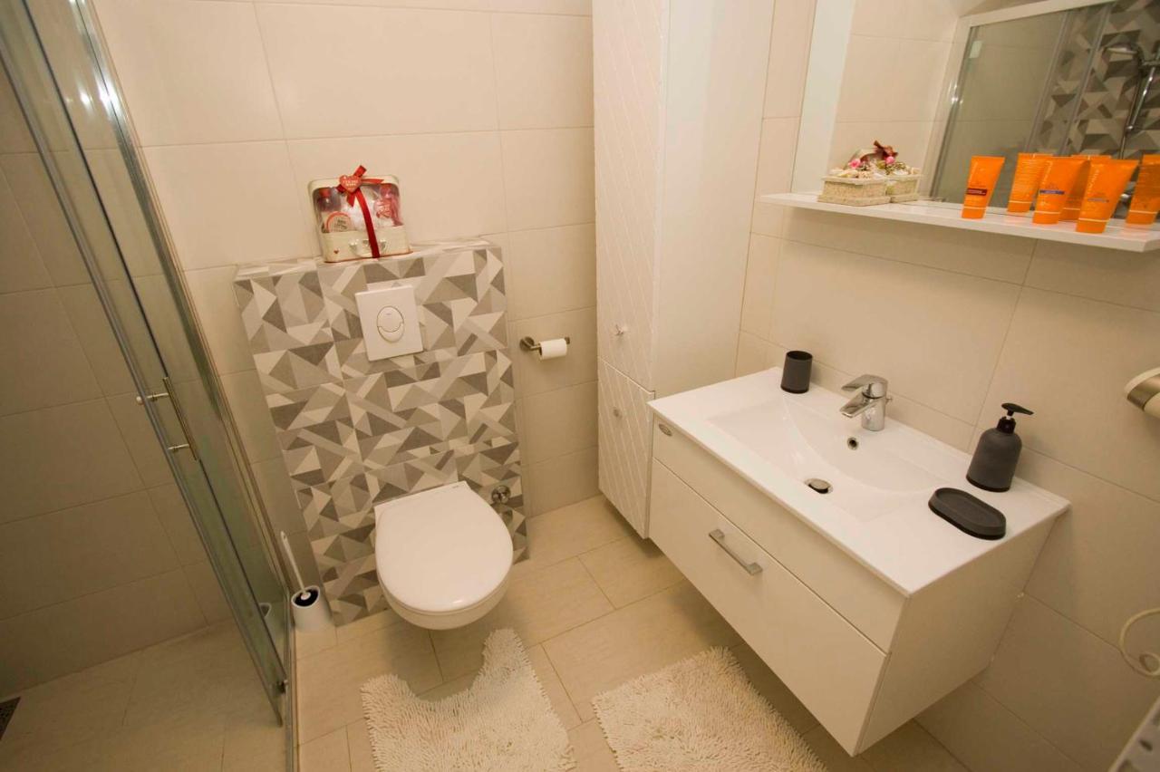 Apartment Maria Makarska